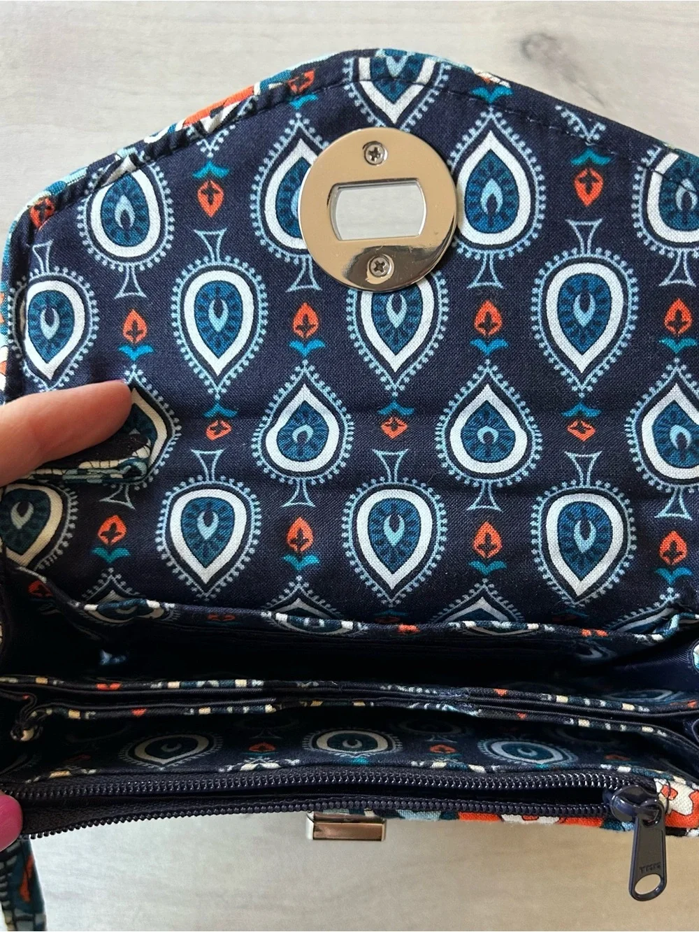 Vera Bradley Blue Orange Marrakesh Pattern Turnlock Quilted Wristlet Clutch